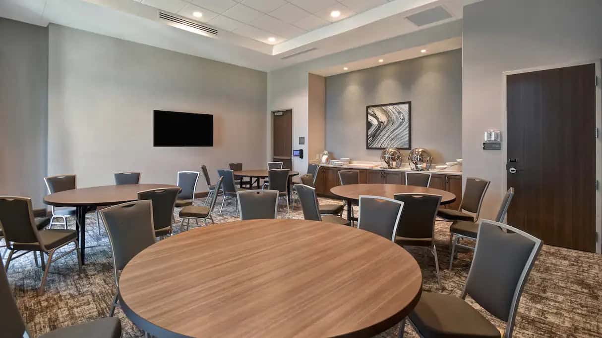 Homewood Suites Flamingo Crossings (15)